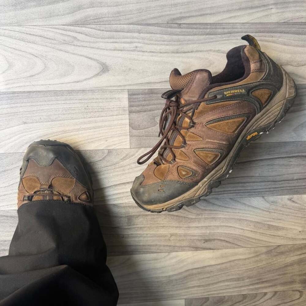 Merrell Radland Coffee Hiking Shoes Size US 11 Brown Leather Vibram